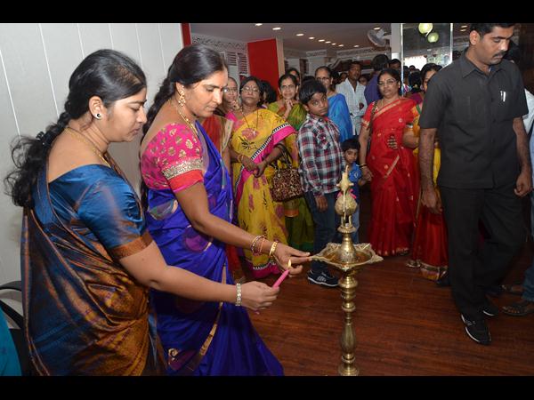 పద్మా దేవేందర్ రెడ్డి, సునీతా