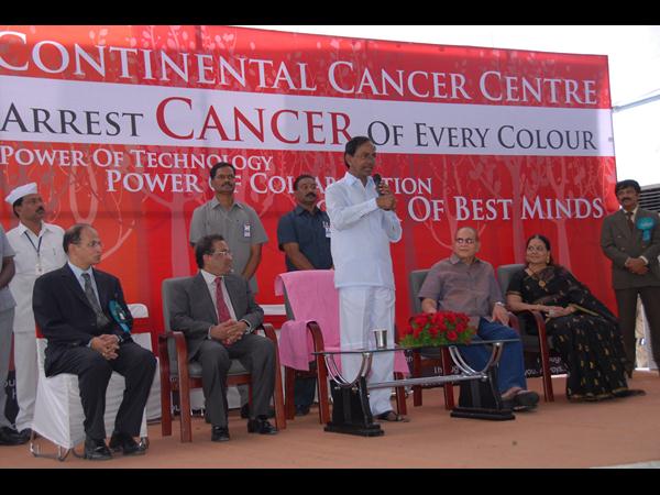 ఇంటర్ కాంటినెంటల్ ఆస్పత్రిలో కెసిఆర్