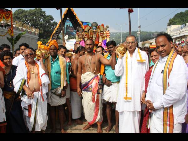 బ్రహ్మోత్సవాలు