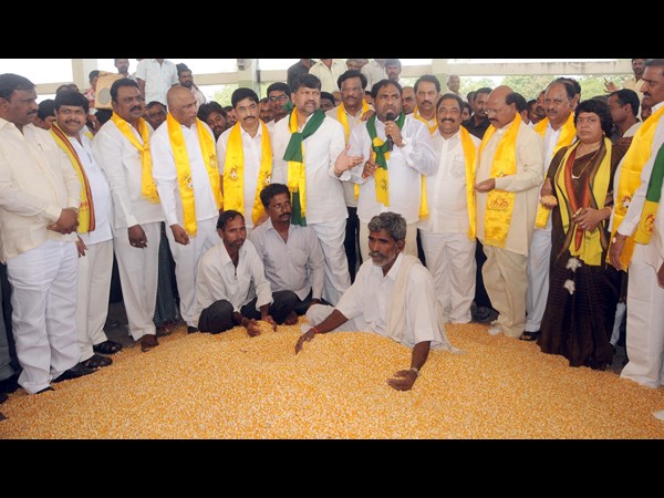 బస్సుయాత్ర