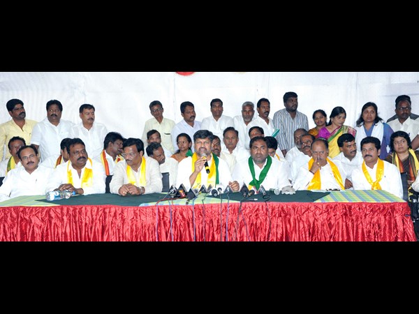 బస్సుయాత్ర