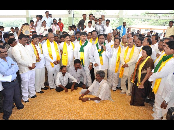 బస్సుయాత్ర