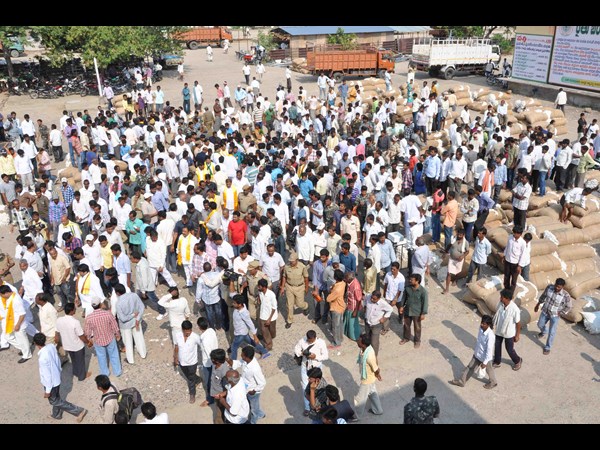 బస్సుయాత్ర