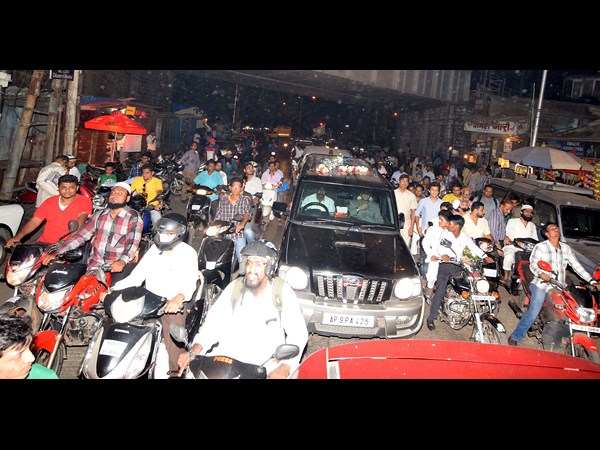 అక్బరుద్దీన్ ఓవైసీ