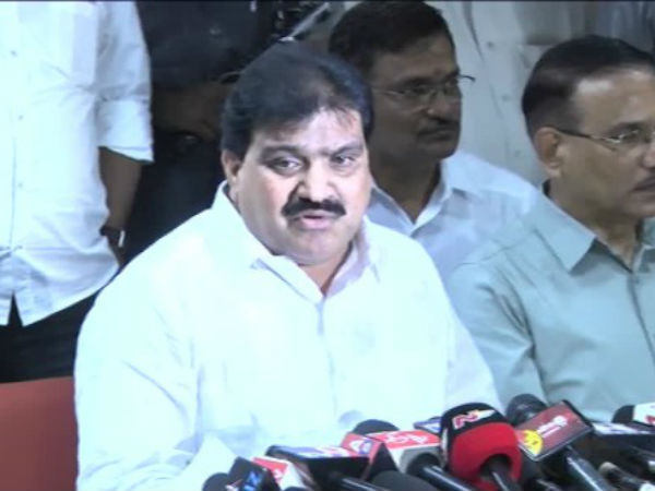 Mahender Reddy warns Chandrababu and TDP leaders Mahender Reddy warns Chandrababu and TDP leaders