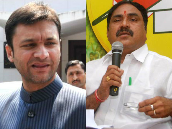 AKbaruddin counters Errabelli AKbaruddin counters Errabelli
