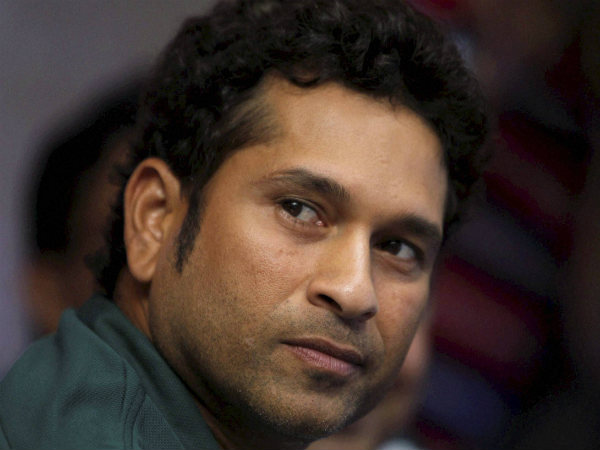 Sachin Tendulkar once played with tissues in underwear at World Cup! Sachin Tendulkar once played with tissues in underwear at World Cup!