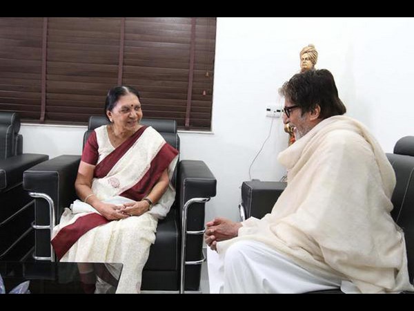 అమితాబ్ను మెచ్చుకున్న గుజరాత్ సీఎం ఆనందీబెన్ పటేల్