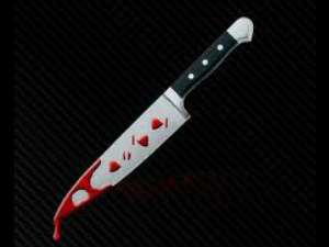 Wife attacks on husband with knife Wife attacks on husband with knife