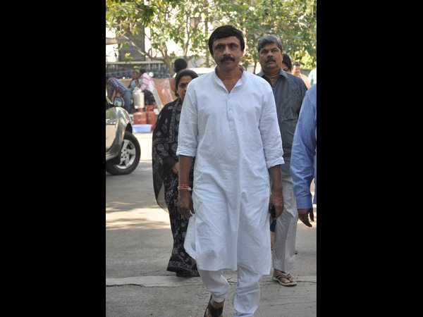 కుటుంబ సభ్యులు