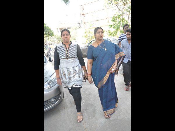 కుటుంబ సభ్యులు