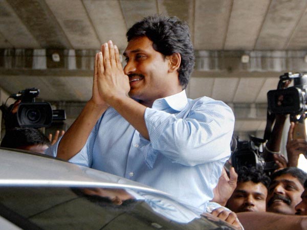YS Jagan and Balakrishna condole Janakiram's death YS Jagan and Balakrishna condole Janakiram's death
