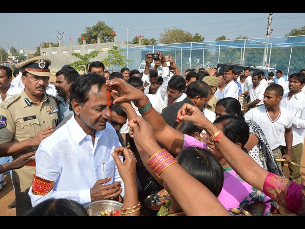 కెసిఆర్