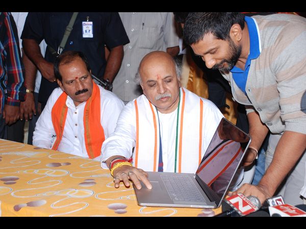 ప్రవీణ్ తొగాడియా