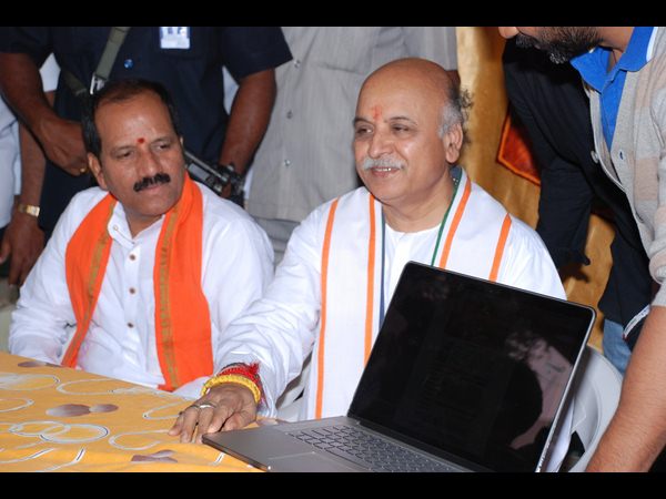 ప్రవీణ్ తొగాడియా