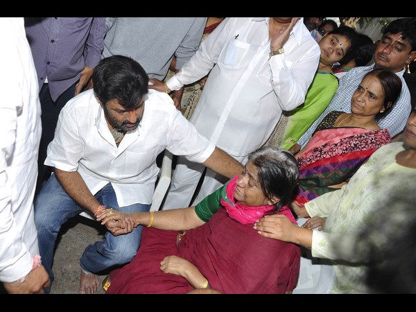 చక్రి