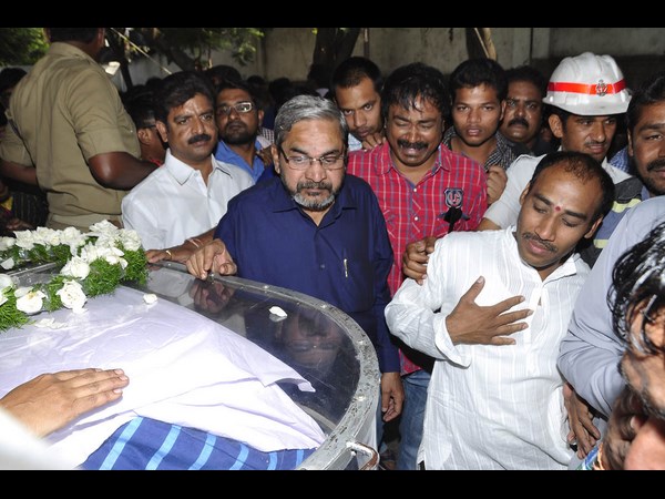 చక్రి