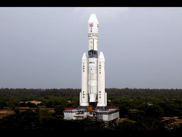 నింగిలోకి జీఎస్ఎల్వీ మార్క్-3: ప్రయోగం విజయవంతం