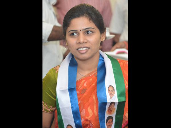 Bhuma Akhila Priya on road accidents Bhuma Akhila Priya on road accidents