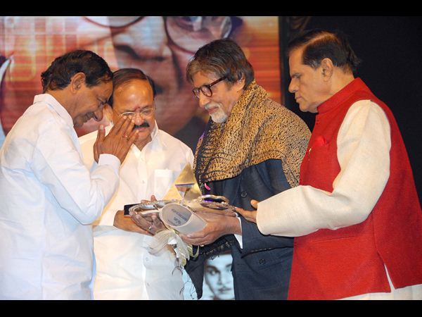 కేసీఆర్ - అమితాబ్ - నాగార్జున