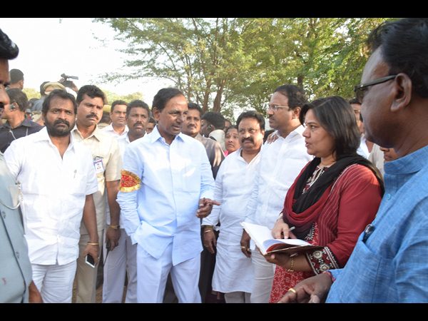 కెసిఆర్