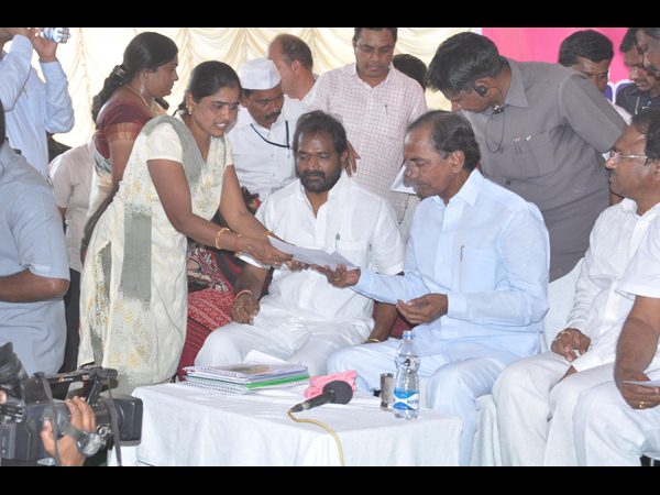కెసిఆర్
