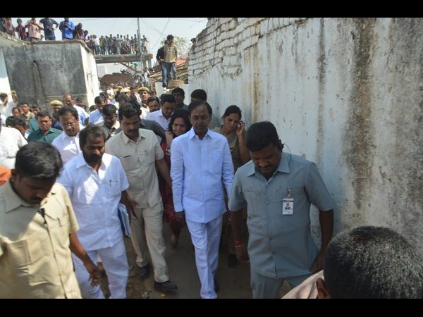 కెసిఆర్ బిర్యానీ ఆఫర్