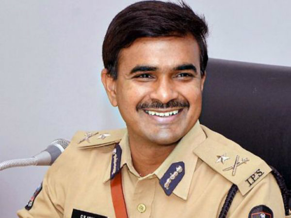 Prestigious award for Cyberabad Police Commissioner C V Anand for poll role Prestigious award for Cyberabad Police Commissioner C V Anand for poll role