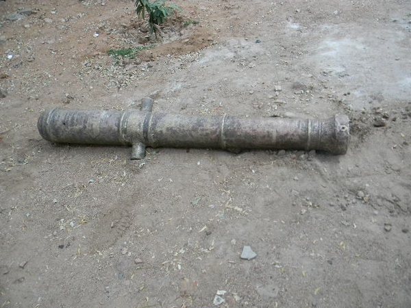 17th century cannon found in hyderabad 17th century cannon found in hyderabad