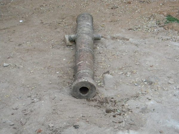 17th century cannon found in hyderabad 17th century cannon found in hyderabad