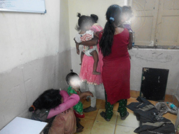 Three women beat Junior Artist in Hyderabad Three women beat Junior Artist in Hyderabad