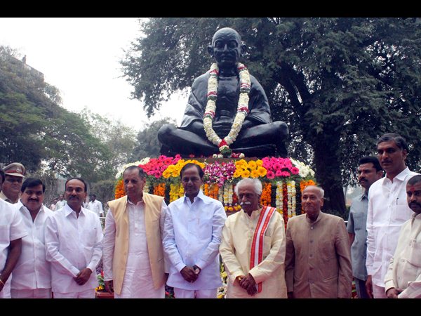 నివాళి