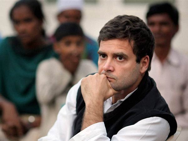 Congress leaders rally behind Rahul Gandhi after attack from former Union Minister Congress leaders rally behind Rahul Gandhi after attack from former Union Minister