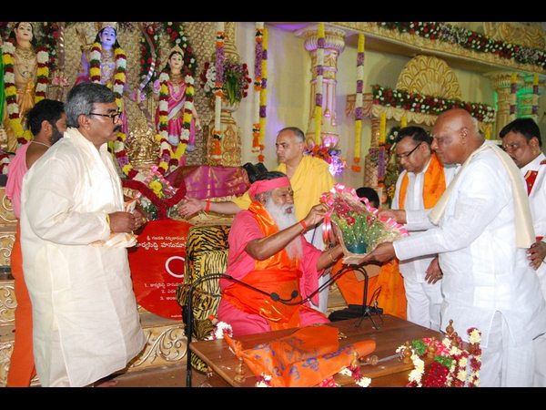 గిన్నిస్ బుక్లో హనుమాన్ చాలీసా పారాయణంకు చోటు
