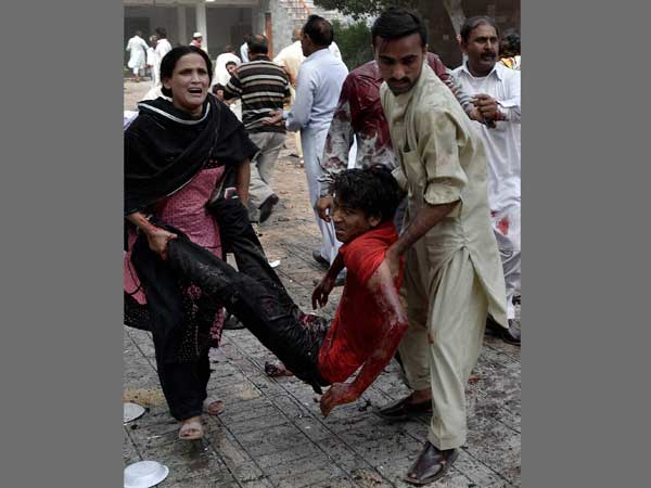 Blasts, firing near mosque in Peshawar; 2 killed, 20 injured Blasts, firing near mosque in Peshawar; 2 killed, 20 injured