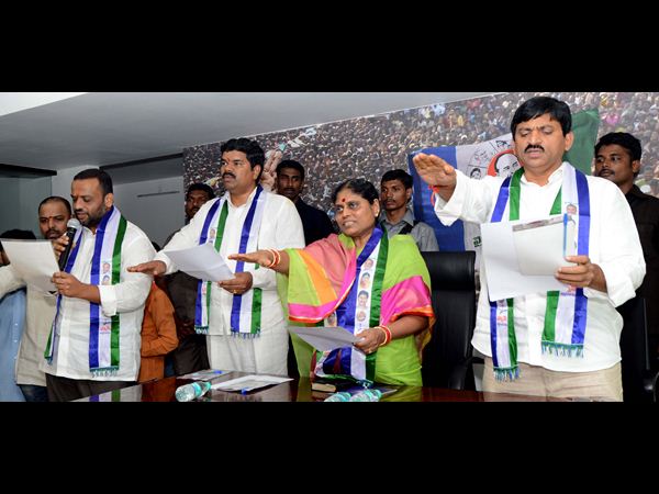 సంక్షేమ పథకాలే..