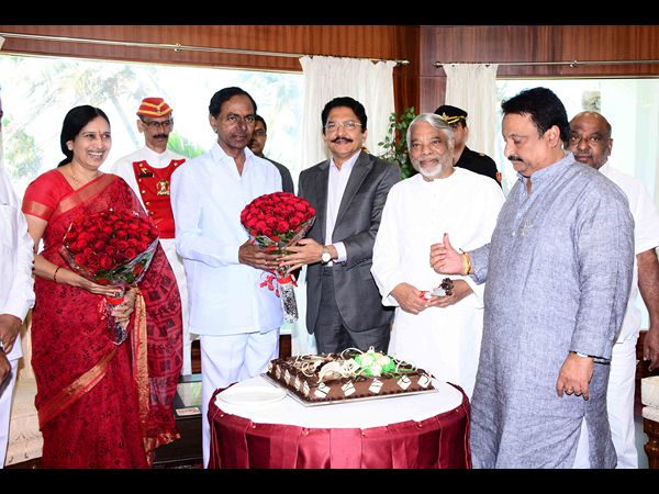 కేసీఆర్
