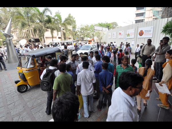 బేగంపేట నుంచి ఆస్పత్రికి