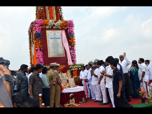 కెసిఆర్