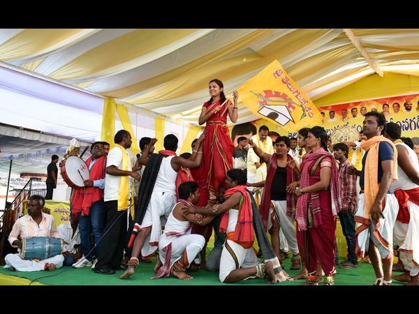 సాంస్కృతిక కార్యక్రమాలు