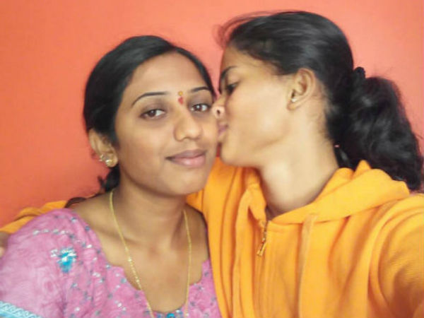 Anusha murdered his friend Divya Shree(24) in Halahalli Badavane Anusha murdered his friend Divya Shree(24) in Halahalli Badavane
