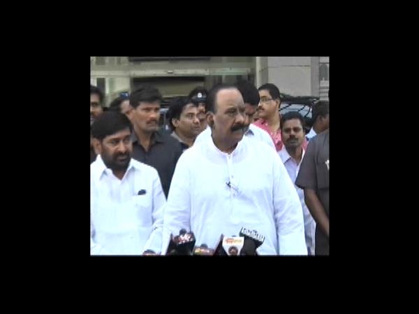 సూర్యాపేట కాల్పులు: ఒక ముఠా పనేనా?
