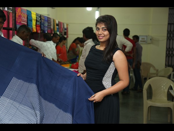 పోచంపల్లి ఇకత్ ఆర్ట్ మేళా