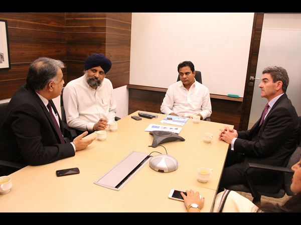 ఉచిత వై-ఫై:కేటీఆర్తో ఒరాకిల్ ప్రతినిధుల భేటీ
