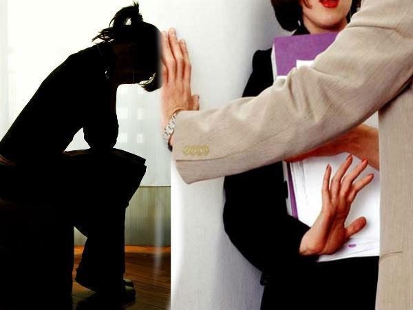 Headmaster held for sexually harassing students Headmaster held for sexually harassing students