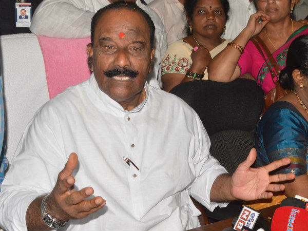 Andhra peoples also took TRS membership says Naini Andhra peoples also took TRS membership says Naini
