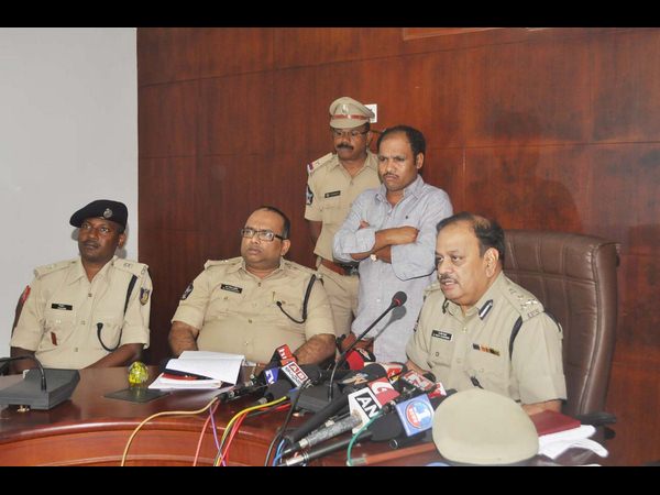 లొంగుబాటు