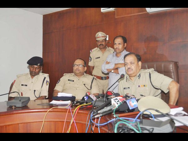 లొంగుబాటు