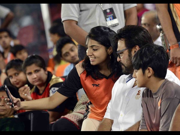 వెంకటేష్తో సెల్ఫీ