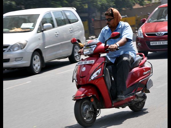 గొడుగులు రక్షిస్తాయా..